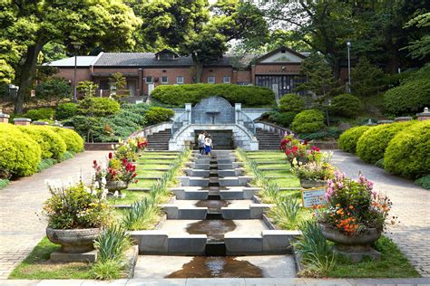 山下公園 ランチ ～海風と共に味わう横浜の休日～